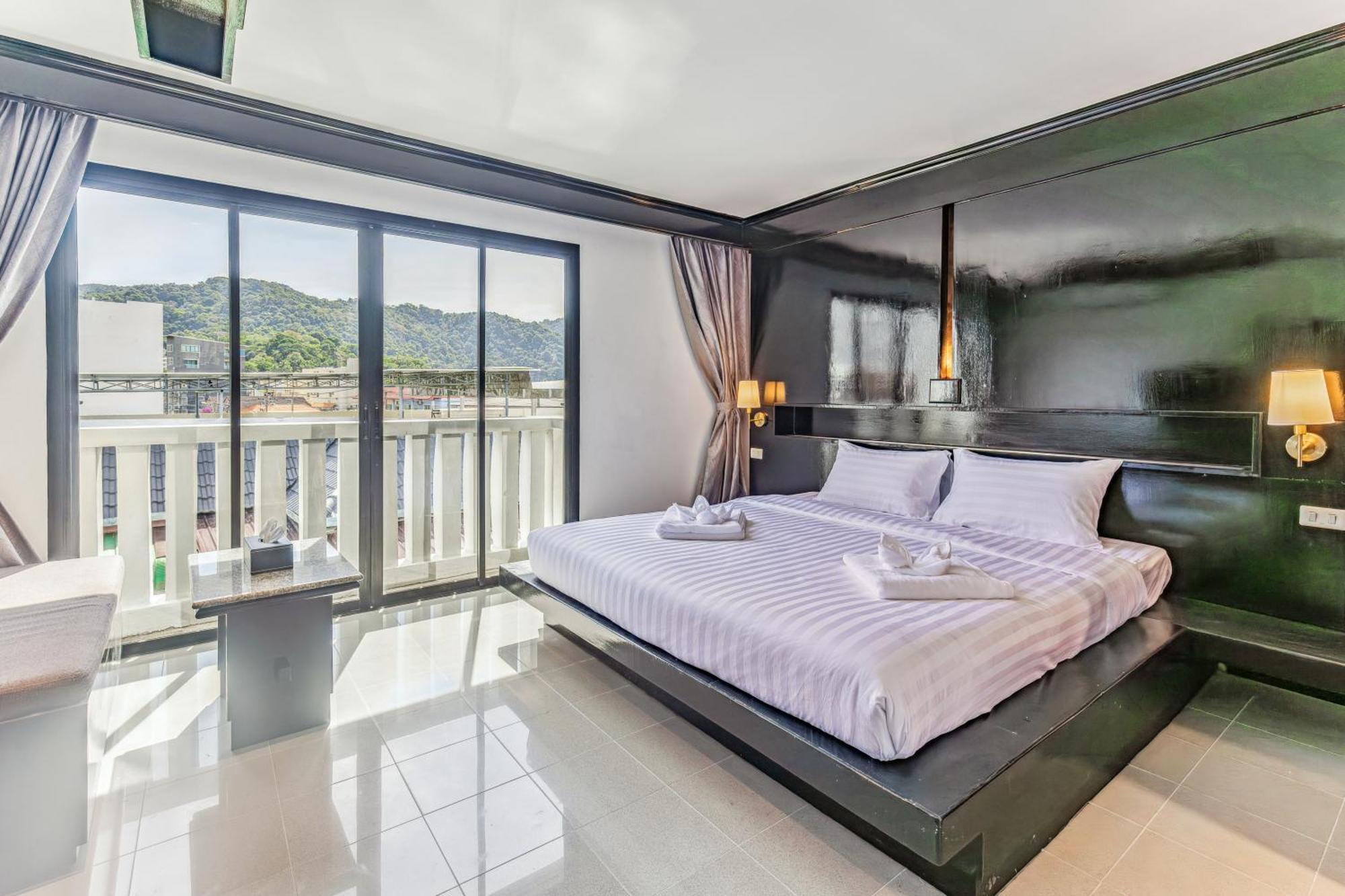 Rattana Beach Hotel Karon Esterno foto